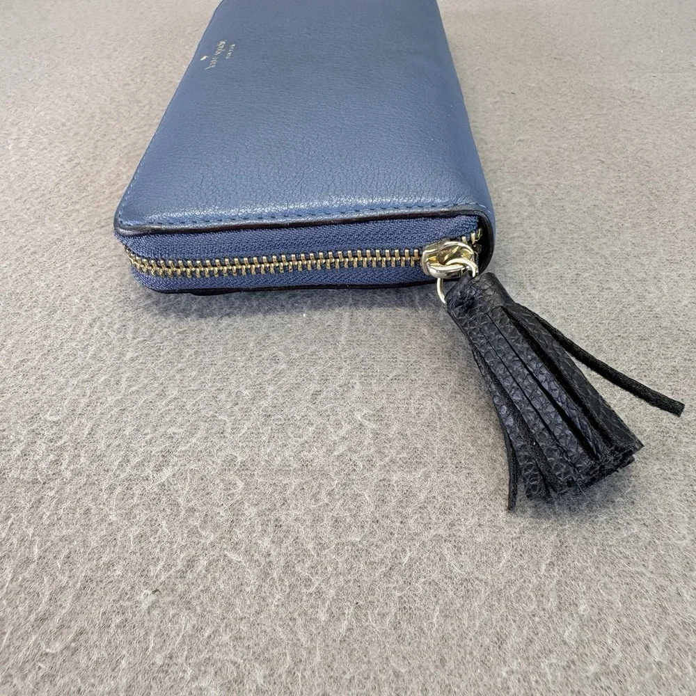 Kate Spade Neda Grey Street WLRU2264 Blue Leather Zip Around Wallet READ